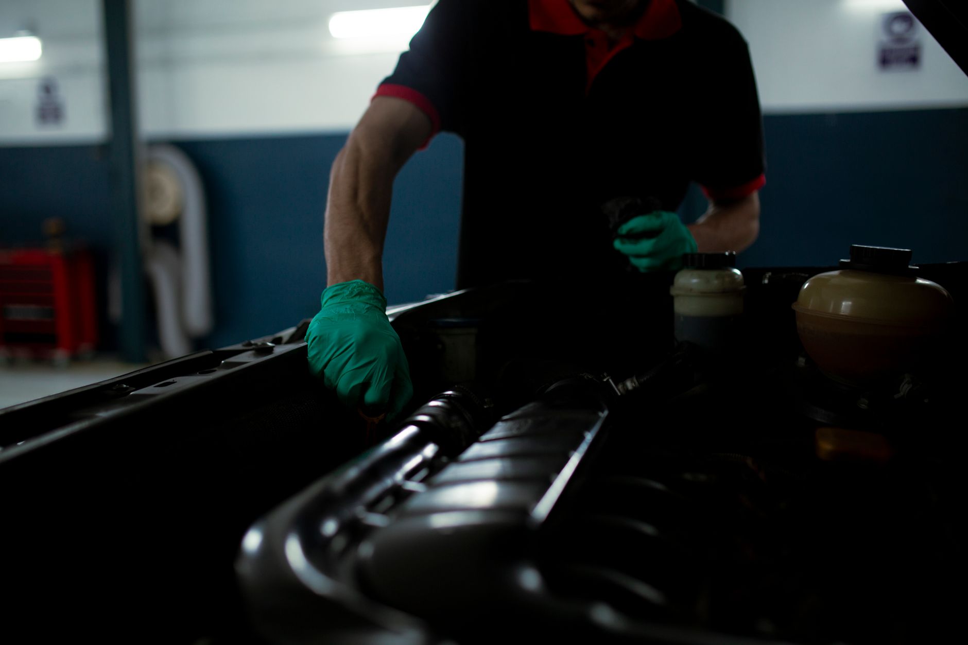 Technické obslúžne a servis – Servis Vozidiel Bratislava